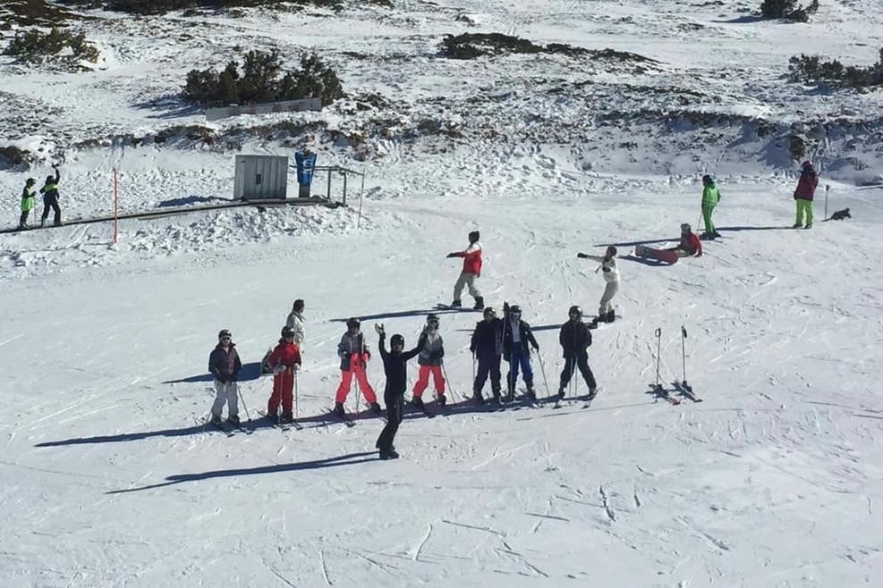 Clases colectivas de esquí. 7 a 11 pers.